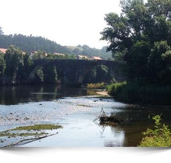 Mesón Puente Viejo paisaje de cantabria